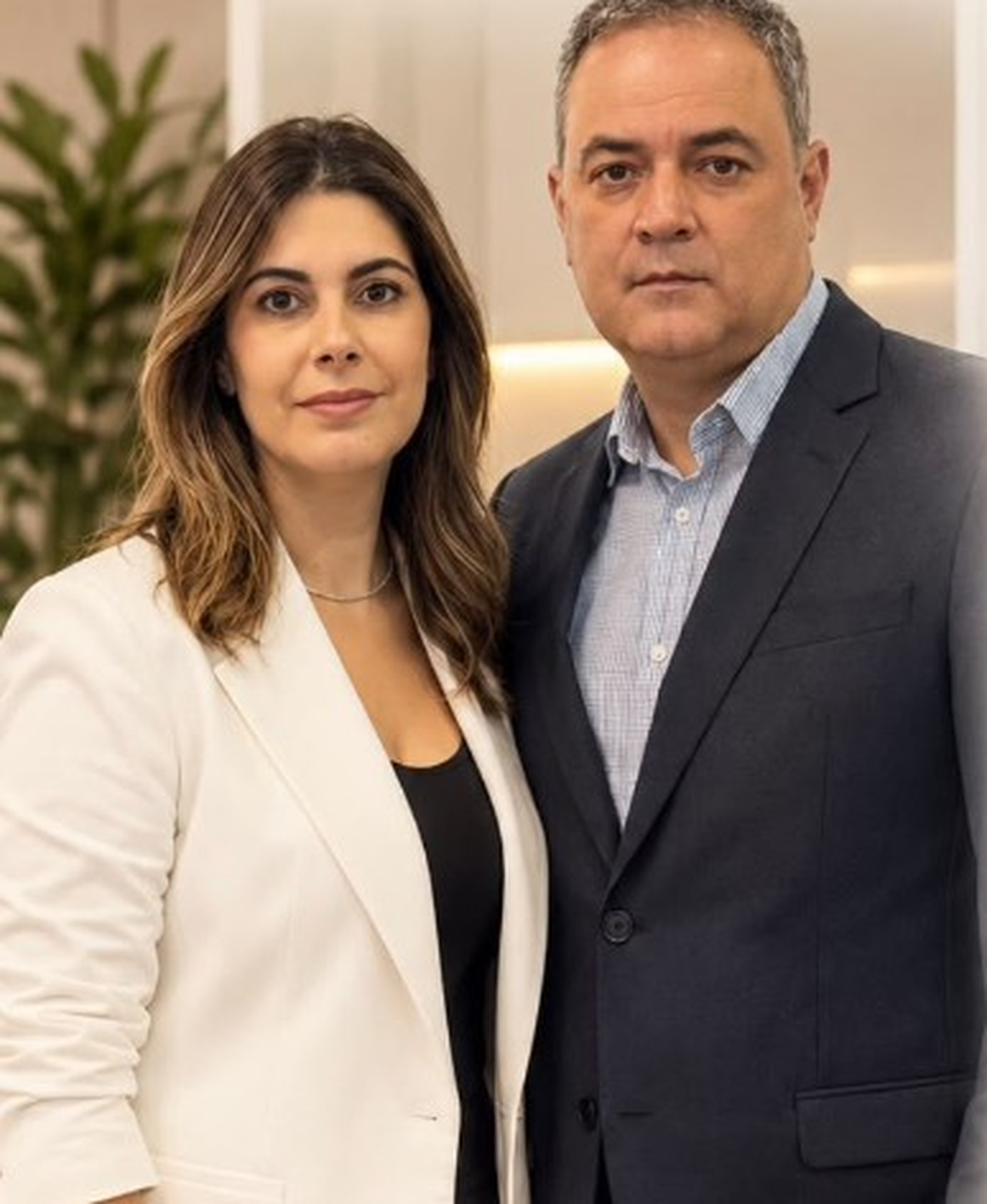 Dra. Camila Galão França e Prof. Dr. Rodrigo França